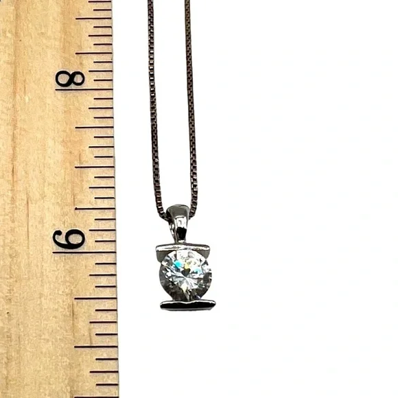 Italian 925 Sterling Necklace With Sterling Cubic Zirconia Solitaire Pendant. - Picture 9 of 10